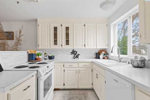 32Nd, KENNEWICK, WA 99337