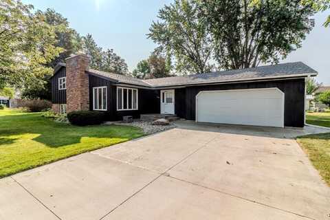 Circle Pines, PAYNESVILLE, MN 56362