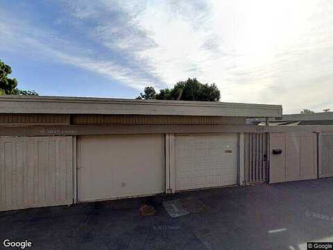 Caminito Marcial, SAN DIEGO, CA 92111