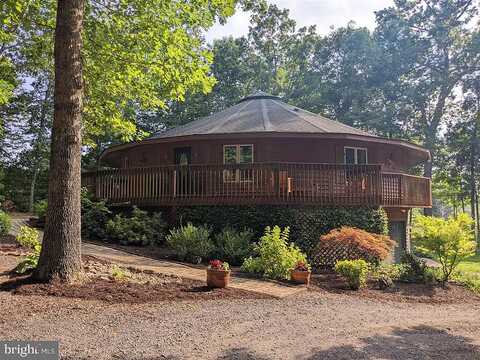 Scuffletown, BARBOURSVILLE, VA 22923