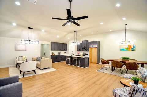 Groveton, HOUSTON, TX 77033