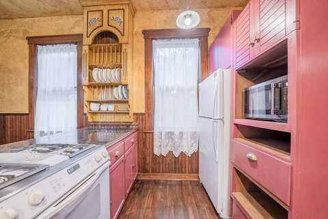 Barstow, EAU CLAIRE, WI 54703