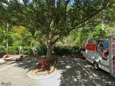 Floria, BOYNTON BEACH, FL 33437