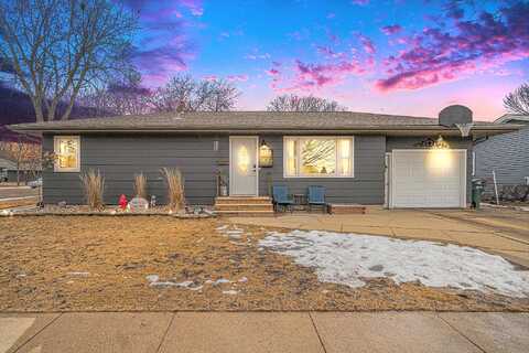 Oakley, LUVERNE, MN 56156
