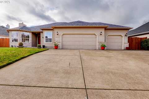 Altura, EUGENE, OR 97404