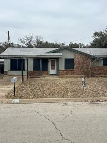 3Rd, BROWNWOOD, TX 76801