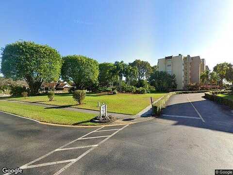 Via Poinciana, LAKE WORTH, FL 33467