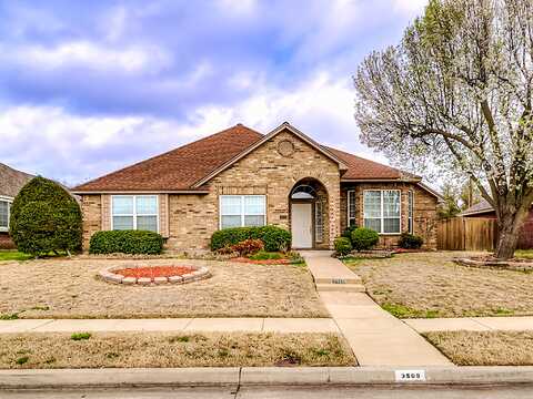 Locust, ROWLETT, TX 75089