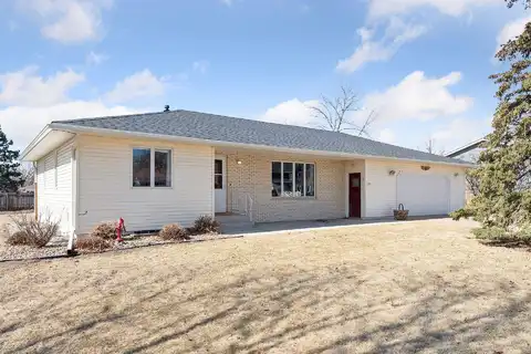 Chestnut, BELLE PLAINE, MN 56011