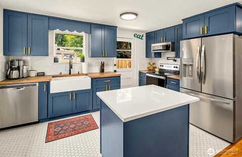 75Th, SEATTLE, WA 98115