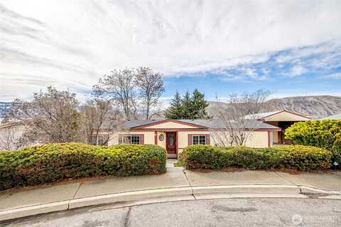 Alice, EAST WENATCHEE, WA 98802