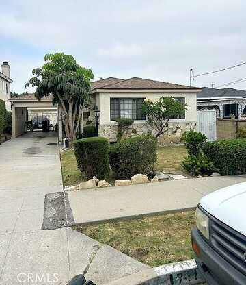 Banning, WILMINGTON, CA 90744