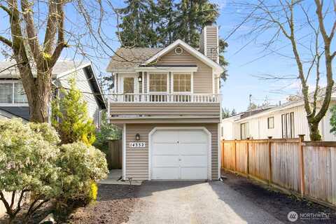 Wayne, SEATTLE, WA 98133