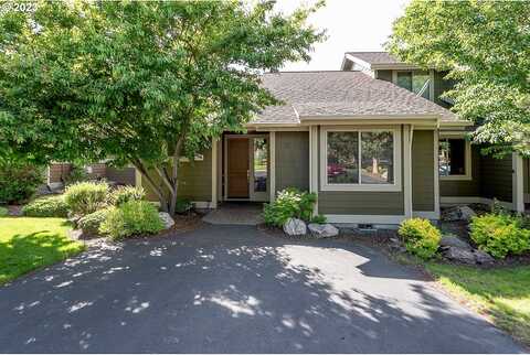 Highland View, REDMOND, OR 97756