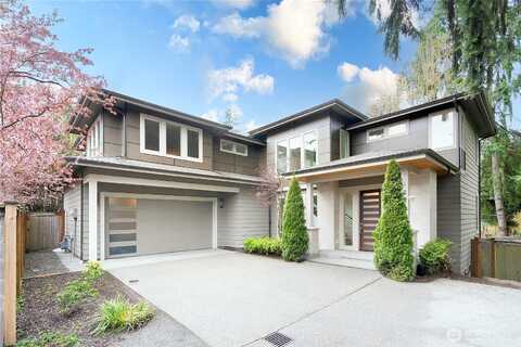 75Th, KIRKLAND, WA 98033