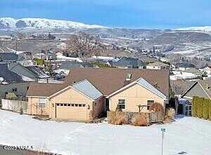 Heritage Hills, SELAH, WA 98942