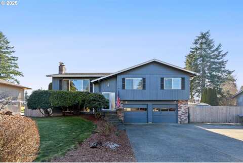 Anna, DAMASCUS, OR 97089