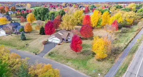 James, SAINT MICHAEL, MN 55376