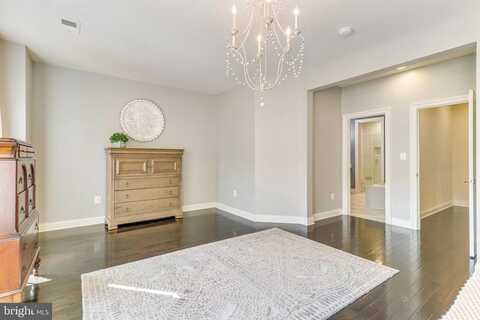 Yorktown, FAIRFAX, VA 22030