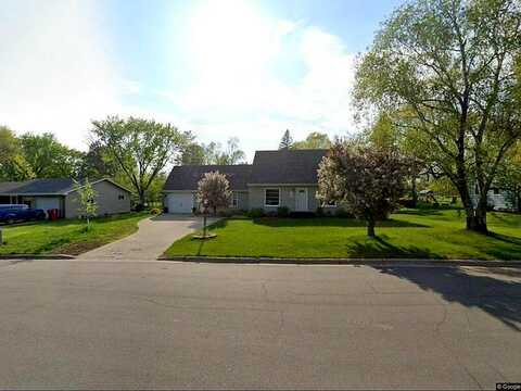 Knut, ALEXANDRIA, MN 56308