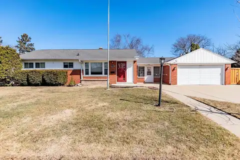 Fairway, RACINE, WI 53405