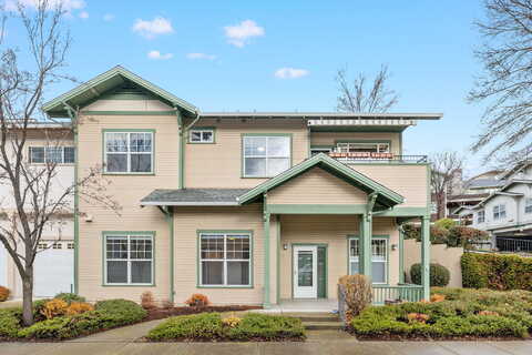Boulder Creek, ASHLAND, OR 97520