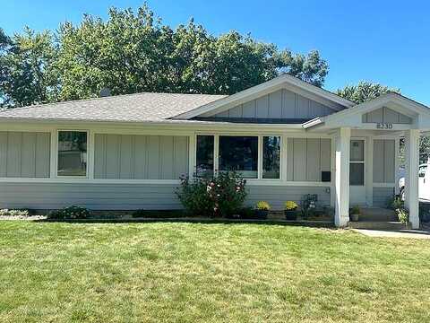 15Th, MINNEAPOLIS, MN 55425