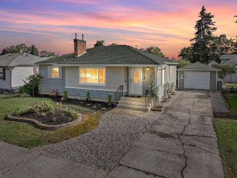 Courtland, SPOKANE, WA 99207