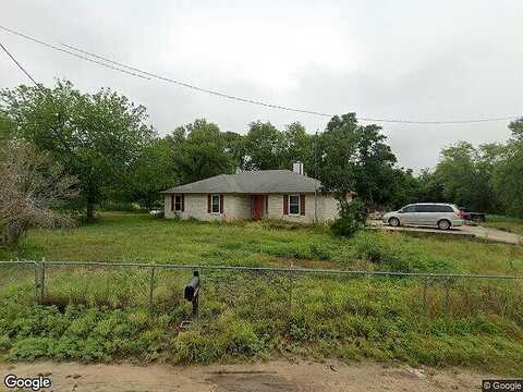 County Road 672, NATALIA, TX 78059