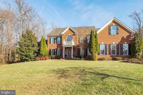 Fawn Wood, FAIRFAX, VA 22033