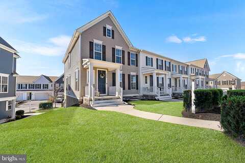 Katie, MECHANICSBURG, PA 17055