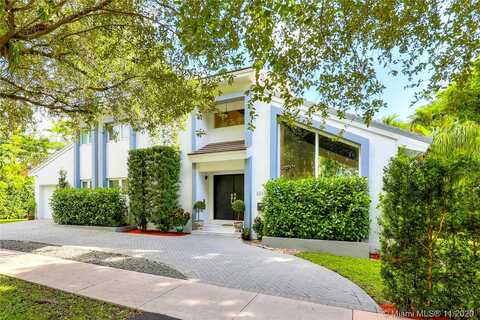 Salzedo, CORAL GABLES, FL 33134