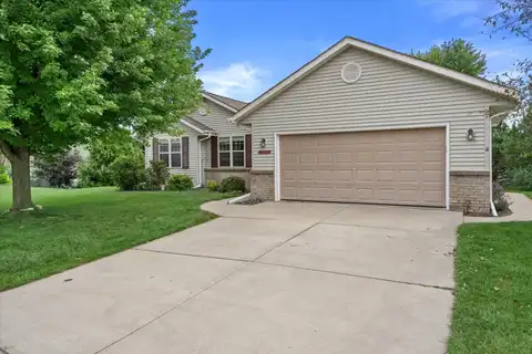 Hazelnut, WEST BEND, WI 53095