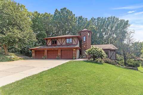 40Th, MINNEAPOLIS, MN 55441