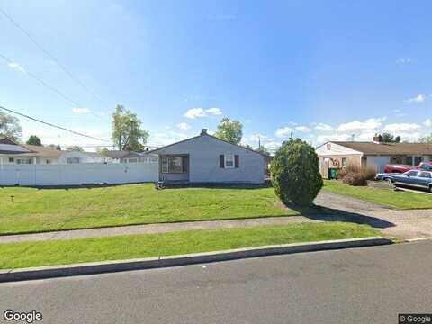 Forest, LEVITTOWN, PA 19055