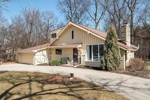 Beaver View, HARTLAND, WI 53029
