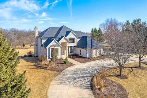 Lost Creek, PEWAUKEE, WI 53072
