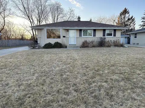 Manchester, MENOMONEE FALLS, WI 53051