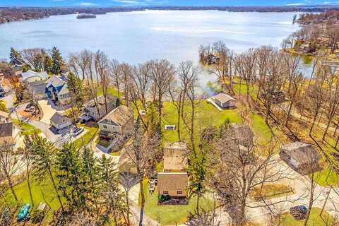 Lakeview, OCONOMOWOC, WI 53066