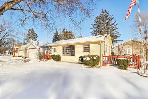 Hilltop, BURLINGTON, WI 53105