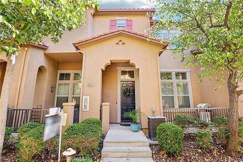 Kendra, ORANGE, CA 92867