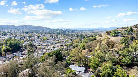 Denivelle, SUNLAND, CA 91040