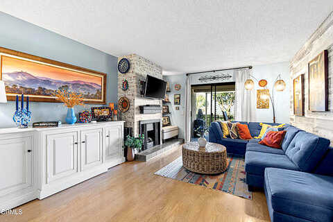 Seneca, VENTURA, CA 93001