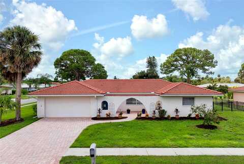 Dickens, SARASOTA, FL 34231