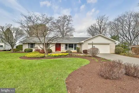 Fairview, MACUNGIE, PA 18062