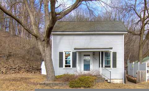 Grove, CHIPPEWA FALLS, WI 54729