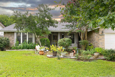Pineway, SAN ANTONIO, TX 78247