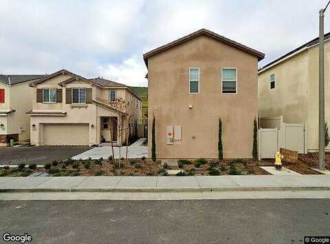Enzo, LAKE ELSINORE, CA 92530