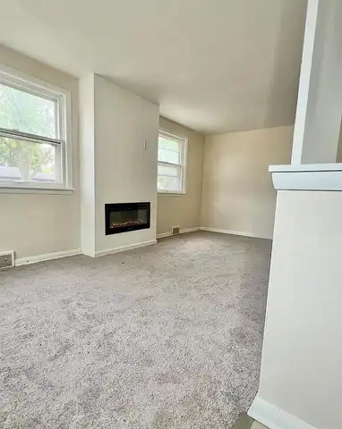36Th, MILWAUKEE, WI 53209