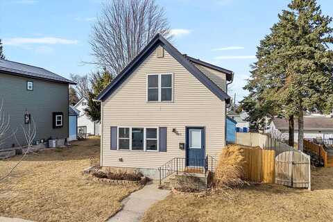 Michigan, PORT WASHINGTON, WI 53074